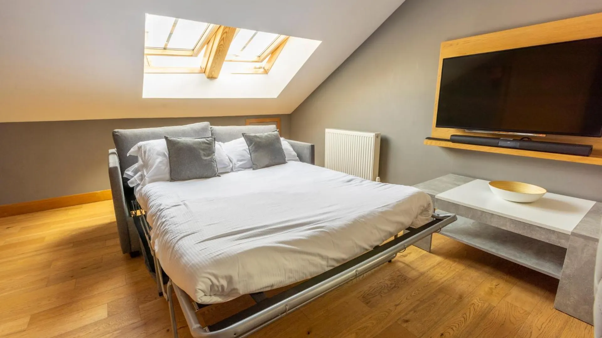מלון דירות אדינבורו Mono Suites Old Town